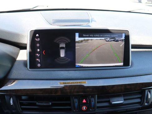 Used 2018 BMW X5 xDrive40e w/ Driving Assistance Package AWD/4WD image 34