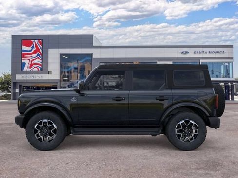 New 2026 Ford Bronco Outer Banks AWD/4WD image 3