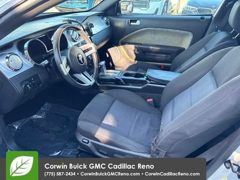 Used 2006 Ford Mustang Coupe RWD image 11