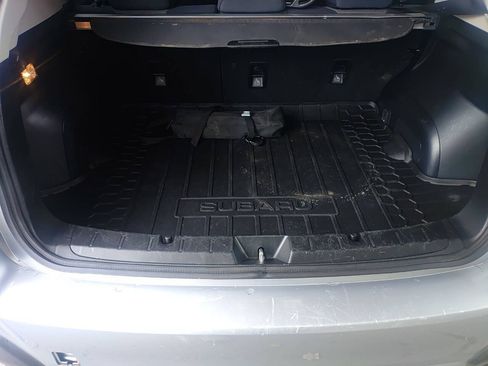 Used 2018 Subaru Crosstrek 2.0i Premium AWD/4WD image 17