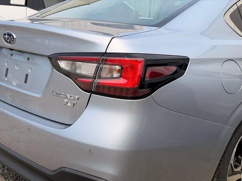 Certified 2022 Subaru Legacy Limited XT AWD/4WD image 16