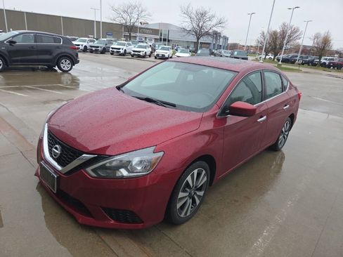 Used 2019 Nissan Sentra SV w/ Special Edition Package image 2