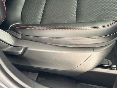 New 2025 Ford Escape ST-Line w/ Cold Weather Package image 38