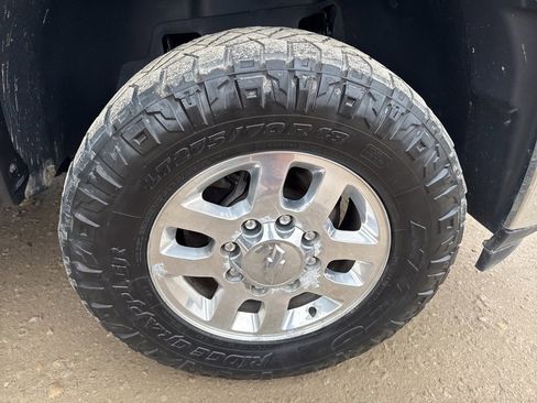 Used 2013 Chevrolet Silverado 3500 LTZ image 36