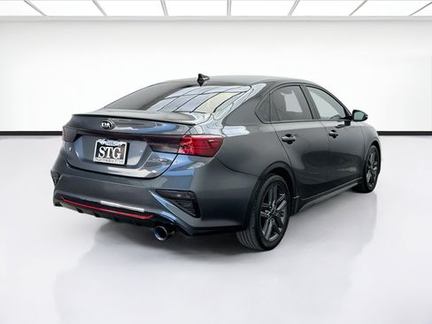 Used 2020 Kia Forte GT-Line w/ GT-Line Premium Package FWD image 4