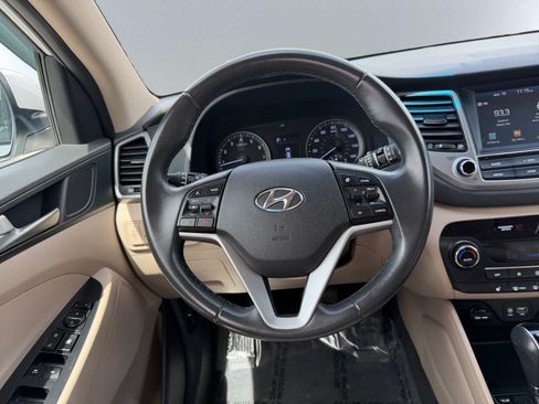 Used 2018 Hyundai Tucson Sport AWD/4WD image 17