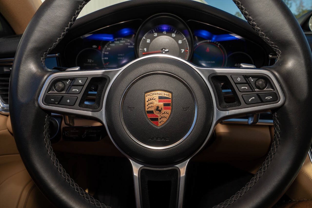 Used 2018 Porsche Panamera 4S AWD/4WD image 58
