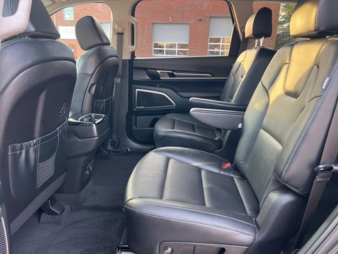 Used 2024 Kia Telluride S w/ S Sunroof Package image 23