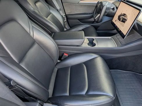 Used 2022 Tesla Model 3 Standard Range RWD image 11