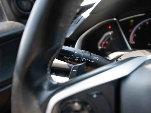 Used 2020 Honda Civic Sport image 13