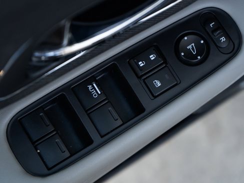 Certified 2022 Honda HR-V EX image 40