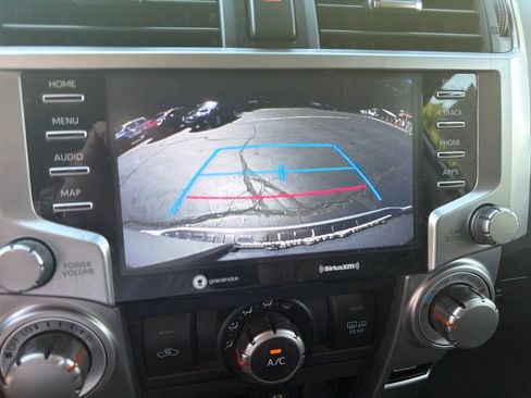 Used 2021 Toyota 4Runner SR5 AWD/4WD image 21
