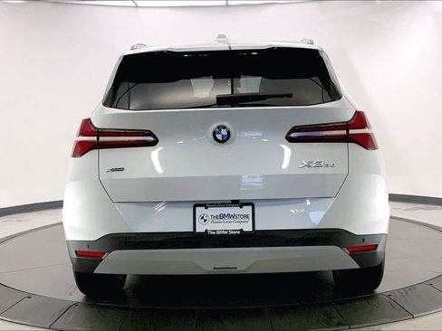 Certified 2025 BMW X3 xDrive30i w/ Convenience Package image 3