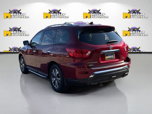 Used 2020 Nissan Pathfinder SL w/ Cargo Package image 7