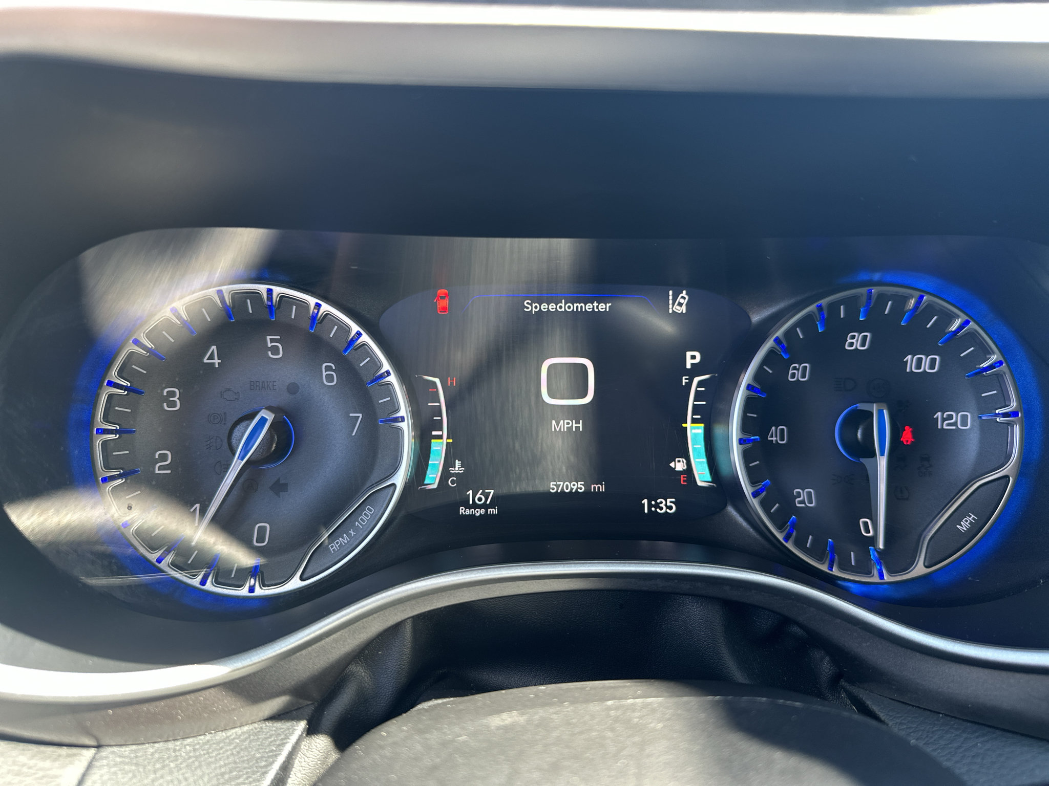Used 2024 Chrysler Pacifica Touring-L FWD image 14
