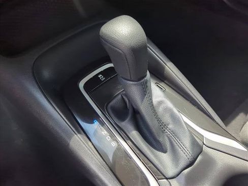 Certified 2025 Toyota Corolla LE FWD image 21