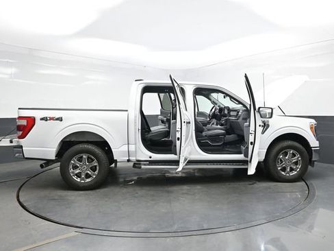 Used 2023 Ford F150 Lariat image 45