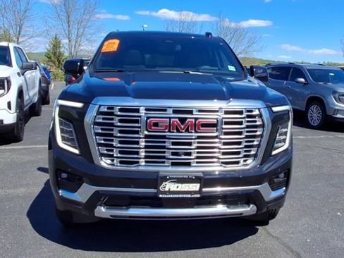 Certified 2026 GMC Yukon XL Denali w/ Sun & Power Step Package AWD/4WD image 7