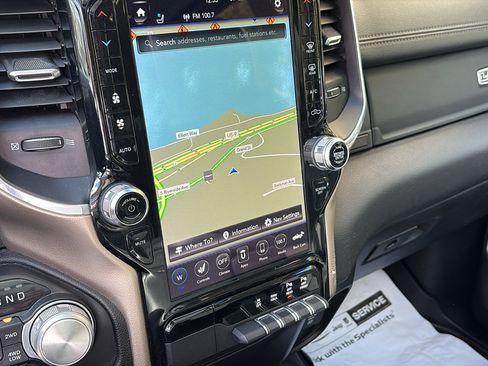 Certified 2019 RAM 1500 Laramie image 17