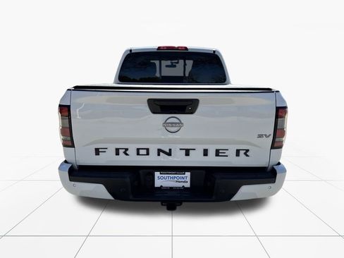 Used 2024 Nissan Frontier SV w/ SV Convenience Package image 7