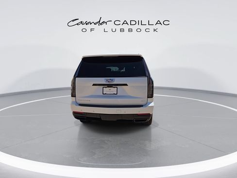 Used 2025 Cadillac Escalade ESV Sport w/ Touring Package AWD/4WD image 7
