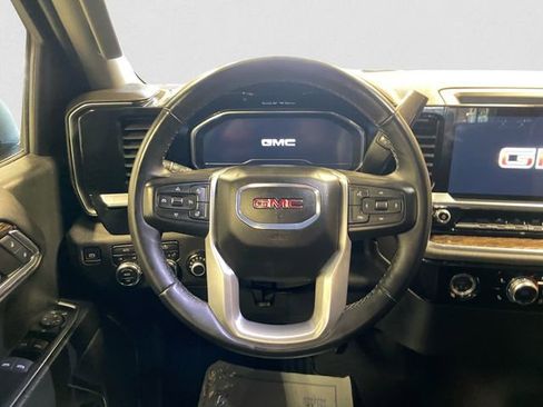 Used 2024 GMC Sierra 1500 Elevation image 13