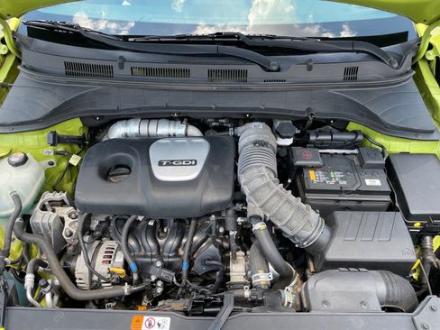 Used 2020 Hyundai Kona Limited FWD image 19