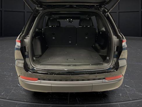 New 2026 Jeep Grand Cherokee Altitude image 15