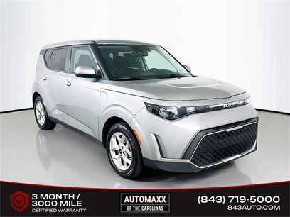 Used 2023 Kia Soul LX w/ LX Technology Package