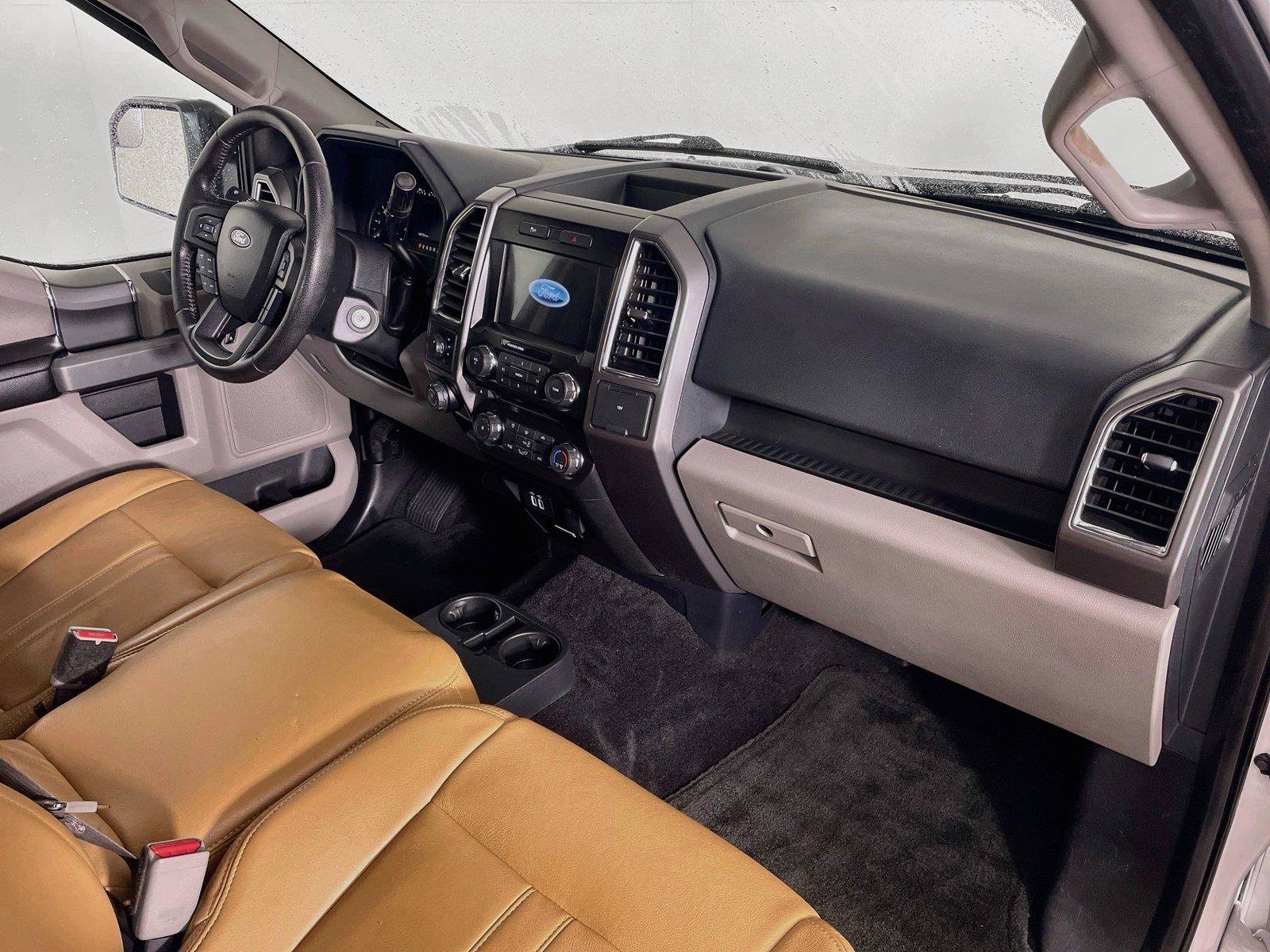 Used 2016 Ford F150 XLT w/ Equipment Group 301A Mid AWD/4WD image 28