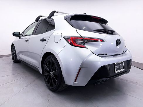 Used 2021 Toyota Corolla SE FWD image 12