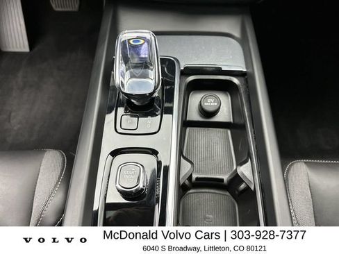 Used 2023 Volvo XC60 B5 Ultimate w/ Climate Package AWD/4WD image 19