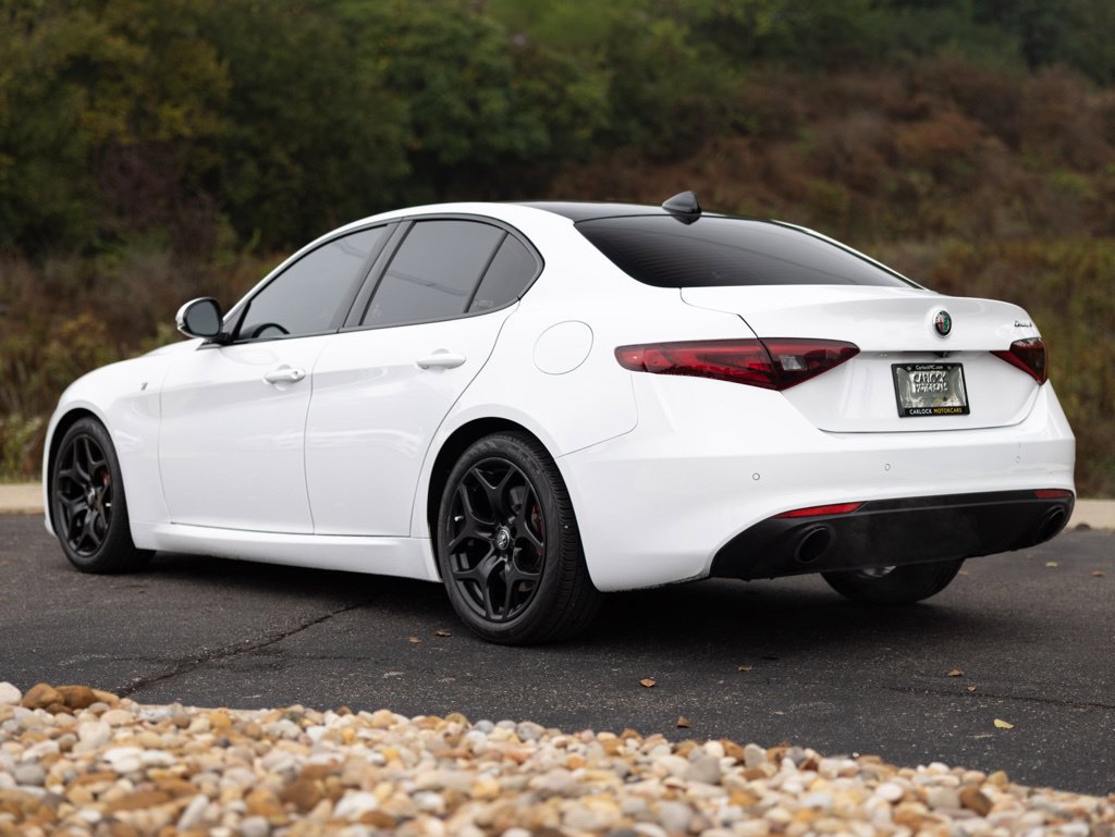 Used 2022 Alfa Romeo Giulia Ti w/ Active Assist Plus Package RWD image 4