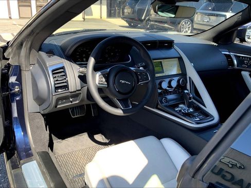 New 2024 Jaguar F-TYPE R-Dynamic image 9