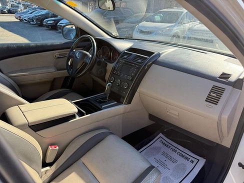 Used 2010 MAZDA CX-9 Touring w/ Moonroof & Bose Audio Pkg image 19