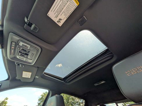 New 2026 Chevrolet Silverado 2500 High Country w/ Technology Package AWD/4WD image 12