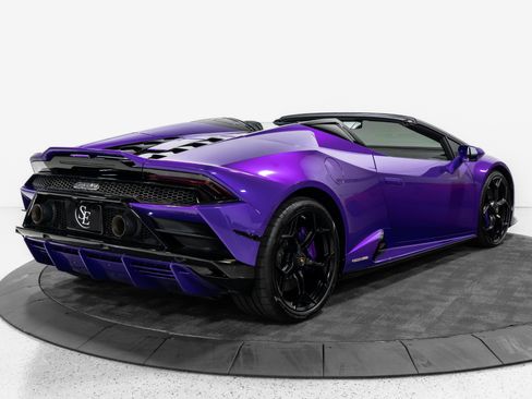 Used 2020 Lamborghini Huracan EVO AWD/4WD image 9