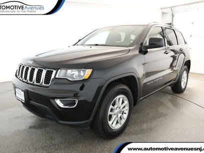 Used 2018 Jeep Grand Cherokee Laredo