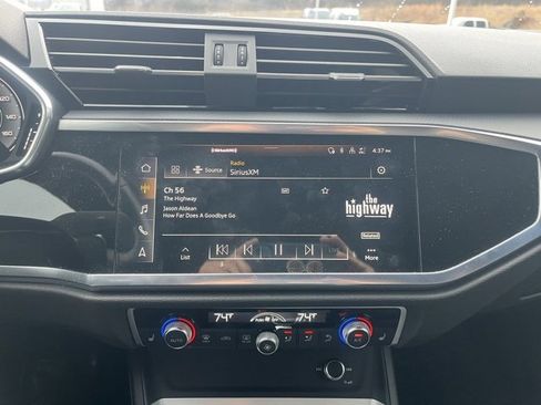 Used 2022 Audi Q3 2.0T Premium Plus image 20