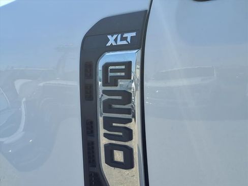 Used 2024 Ford F250 XLT w/ FX4 Off-Road Package image 35