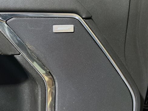 Used 2022 Chevrolet Silverado 1500 LTZ image 14