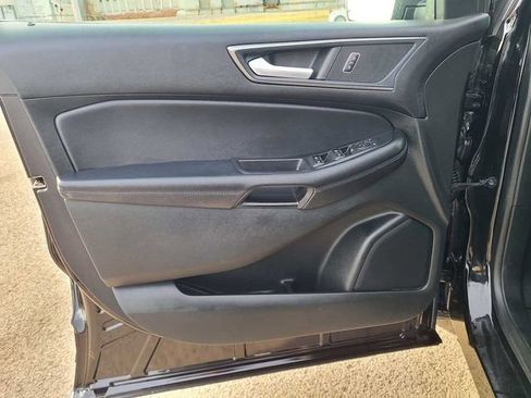 Used 2022 Ford Edge SE w/ Black Appearance Package AWD/4WD image 15