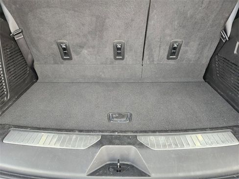 Used 2024 Chevrolet Tahoe Premier image 32