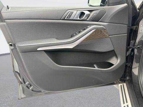 Used 2022 BMW X5 xDrive40i image 9