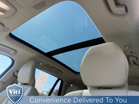 Certified 2023 Volvo XC90 B5 Plus w/ Protection Package Premier AWD/4WD image 19
