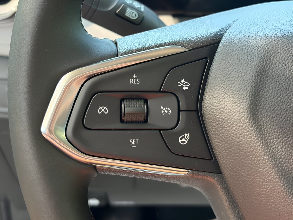 New 2026 Chevrolet TrailBlazer LT w/ LT Cold Weather Package FWD image 16