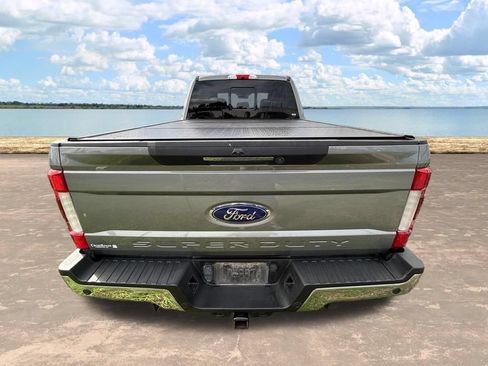 Used 2019 Ford F250 Lariat w/ Lariat Ultimate Package AWD/4WD image 8