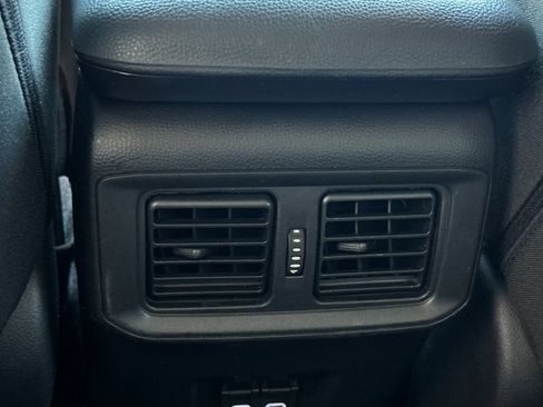 Certified 2025 Toyota RAV4 XLE AWD/4WD image 16