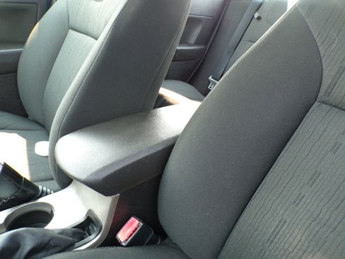 Used 2008 Ford Focus SE FWD image 18