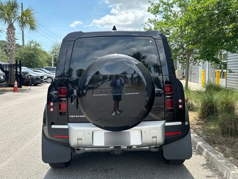 Certified 2025 Land Rover Defender 110 S image 3